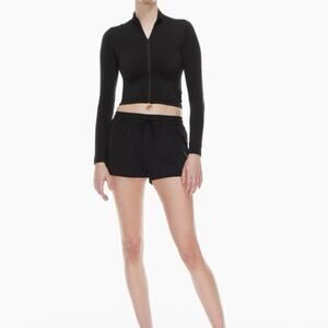 Aritzia Women's TNA Shorts